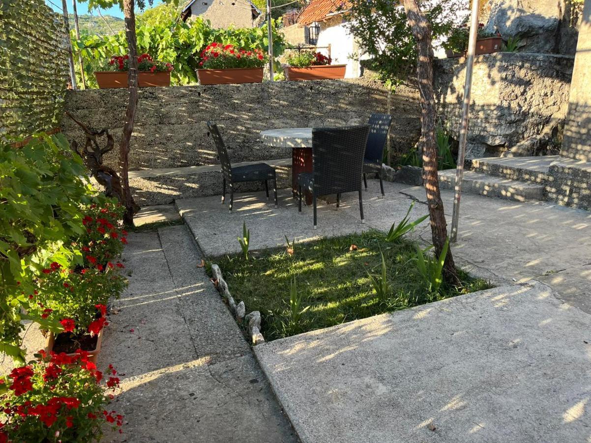 Una Apartment Cetinje Kültér fotó