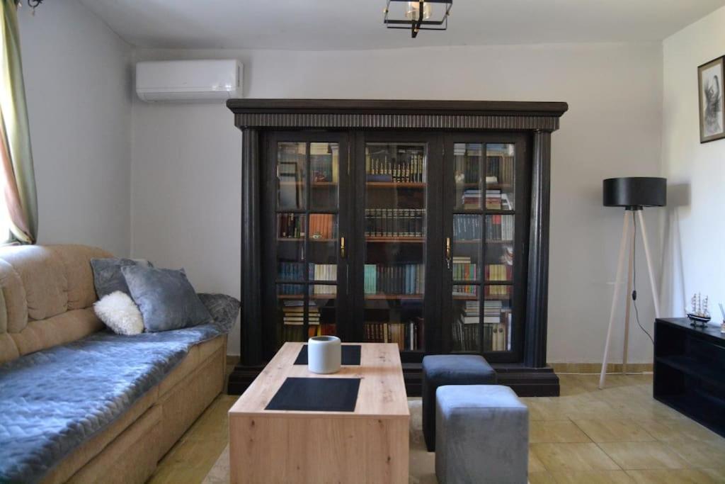 Una Apartment Cetinje Kültér fotó